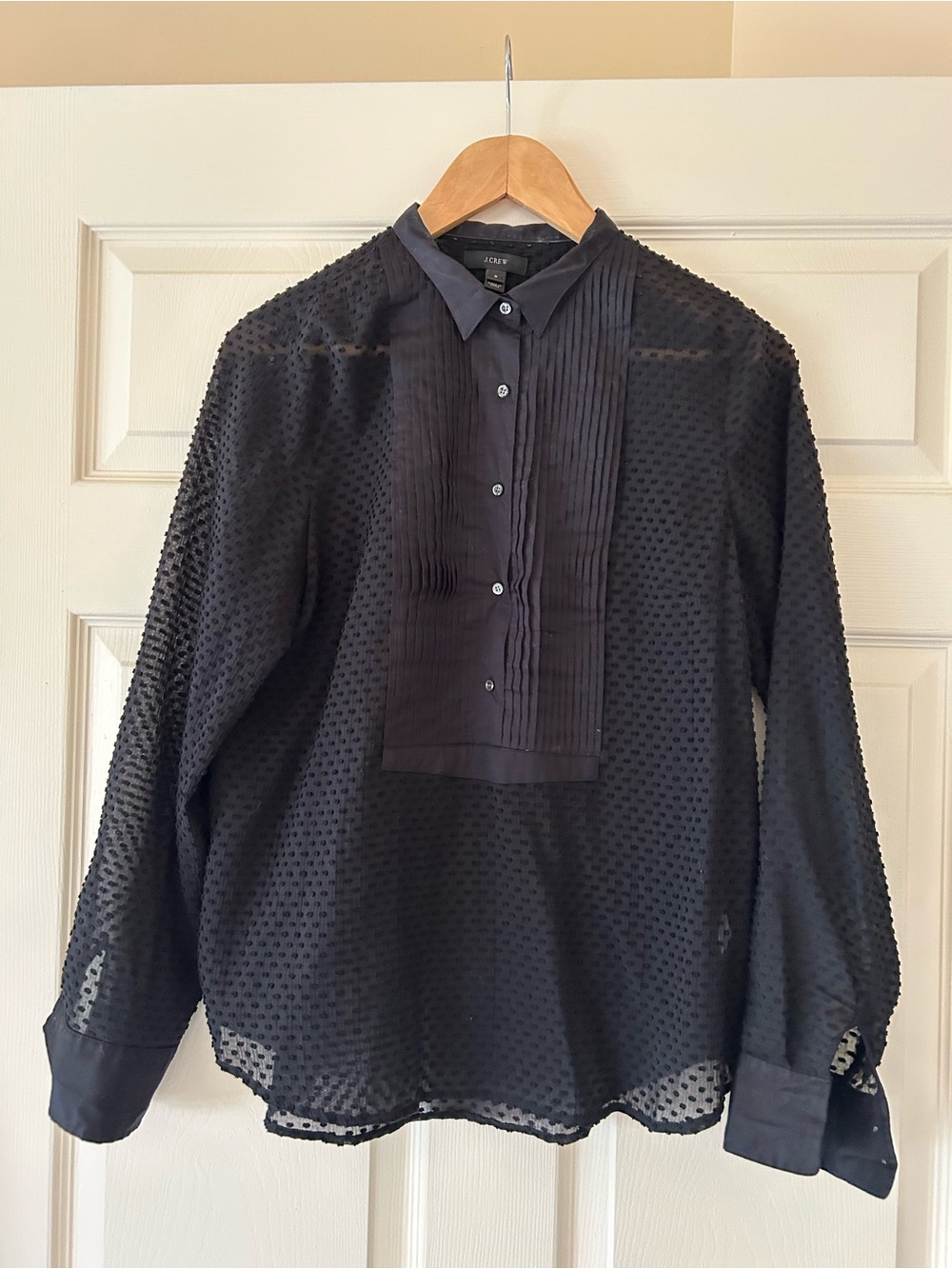 Jcrew Black Textured Pintuck Front Long-Sleeve Shirt size 6